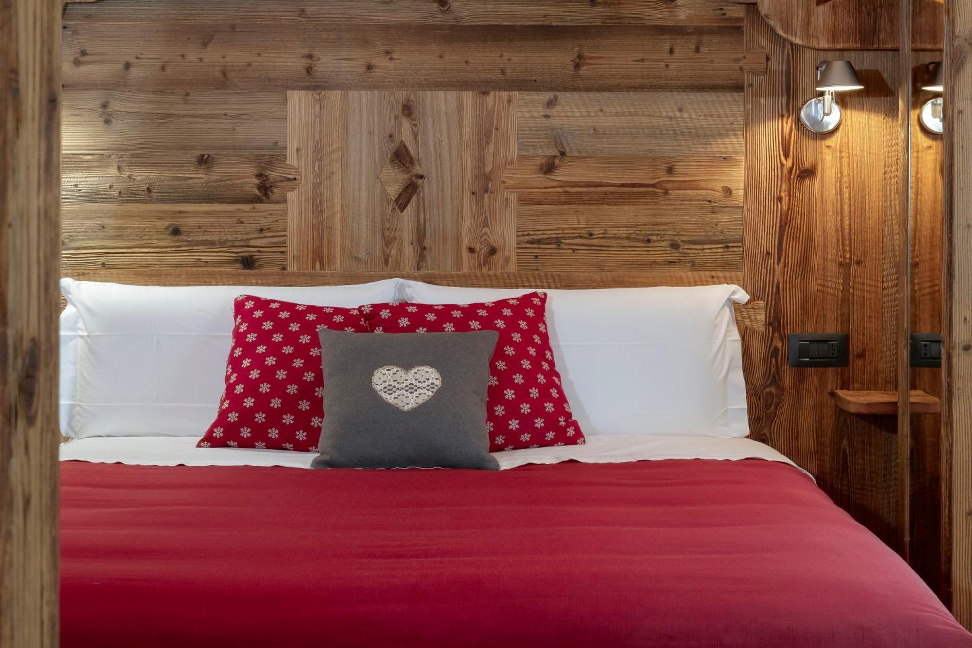 Francois Boutique Rooms - Matterhorn Retreat & Spa In Cervinia Breuil-Cervinia Buitenkant foto