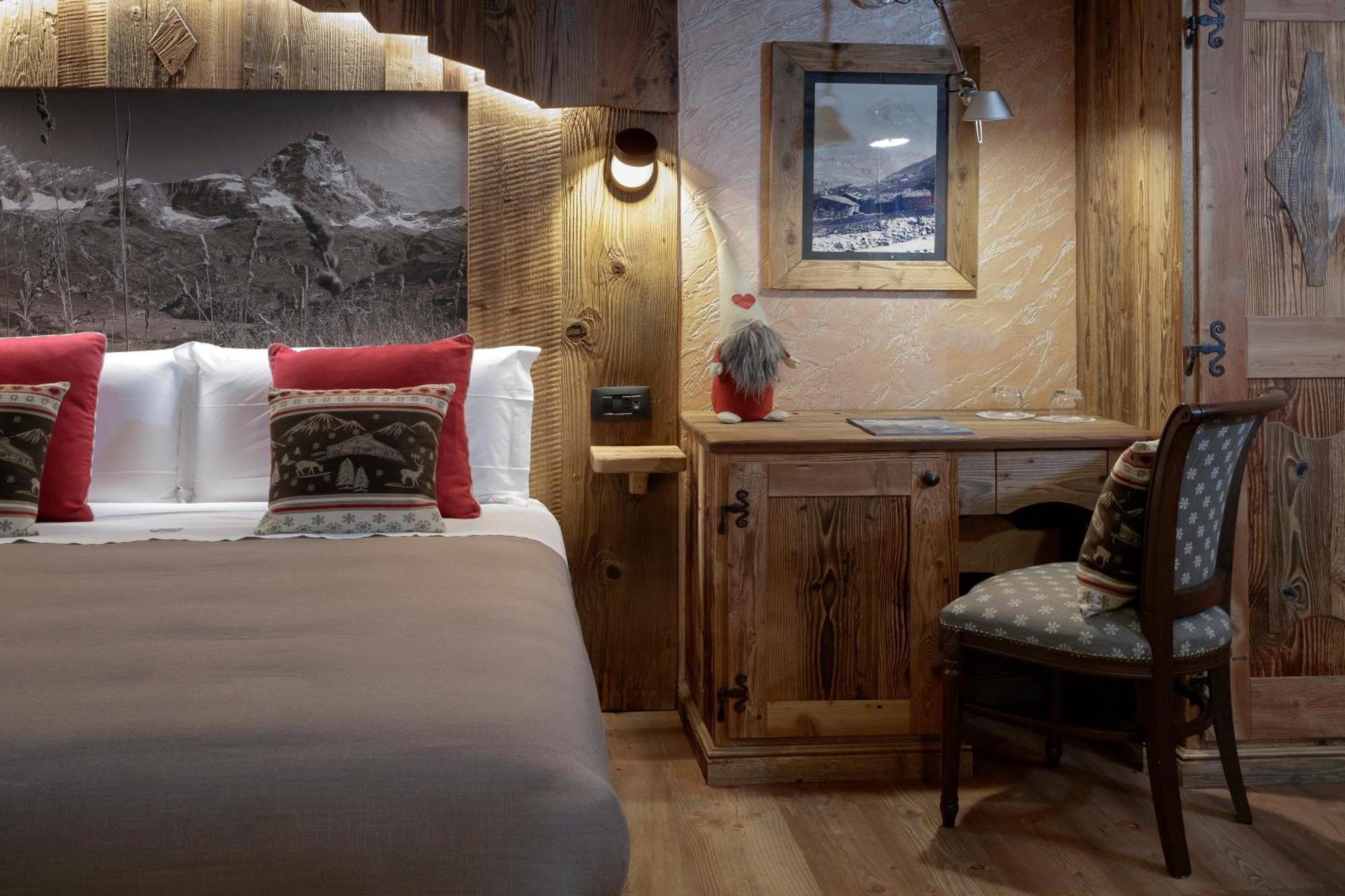 Francois Boutique Rooms - Matterhorn Retreat & Spa In Cervinia Breuil-Cervinia Buitenkant foto