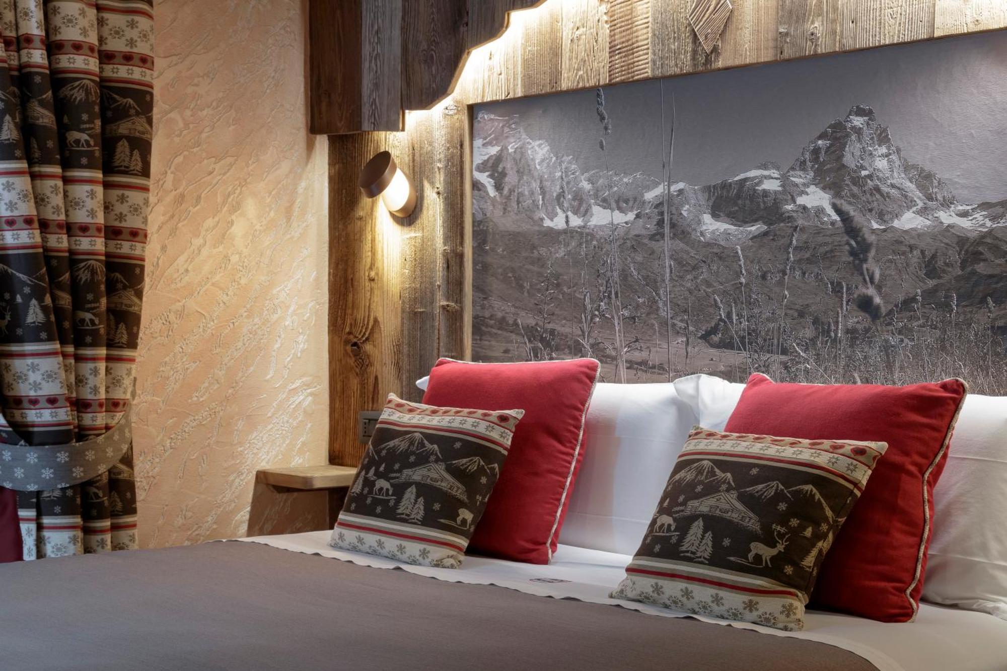 Francois Boutique Rooms - Matterhorn Retreat & Spa In Cervinia Breuil-Cervinia Buitenkant foto